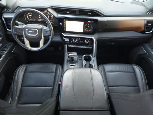 Used 2023 GMC Sierra 1500 Denali image 3