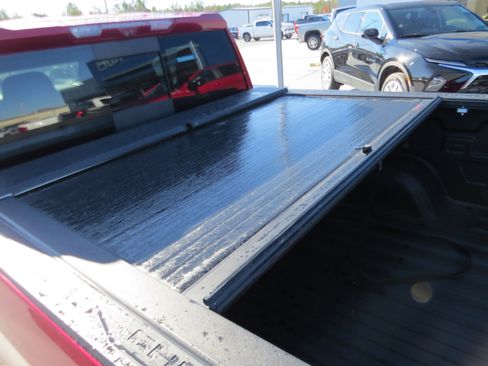 Used 2024 Chevrolet Silverado 1500 High Country w/ High Country Premium Package image 13