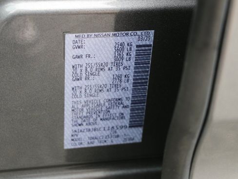 Used 2025 Nissan Murano SV FWD image 26