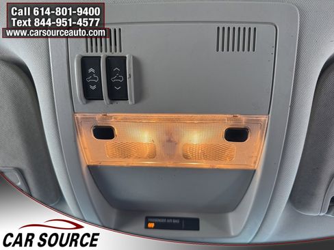 Used 2013 Chevrolet Avalanche LT image 18