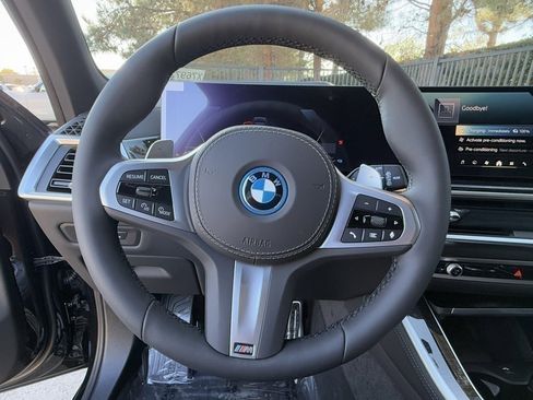 New 2026 BMW X5 xDrive50e w/ M Sport Package image 23