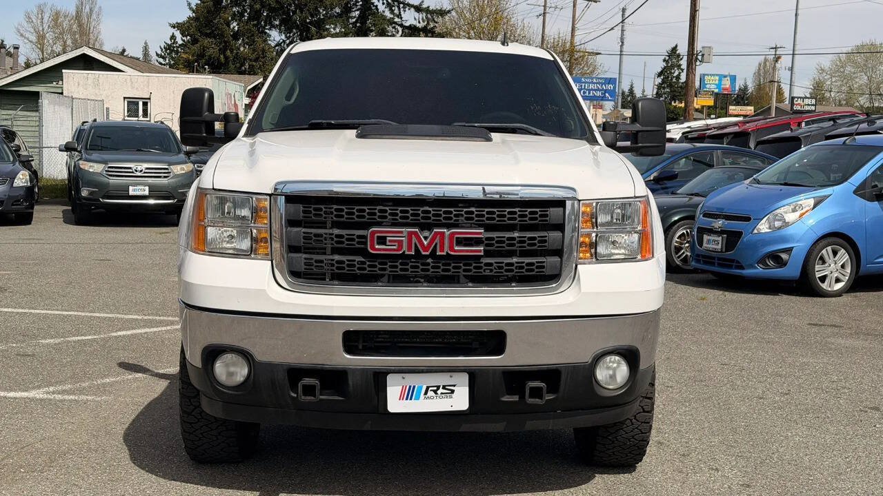Used 2011 GMC Sierra 2500 SLE AWD/4WD image 8