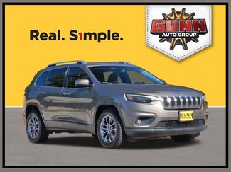 Used 2019 Jeep Cherokee Latitude Plus FWD video 1