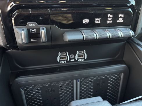 New 2026 RAM 3500 Laramie w/ Night Edition AWD/4WD image 22