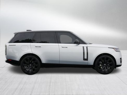 Used 2023 Land Rover Range Rover SE AWD/4WD image 8