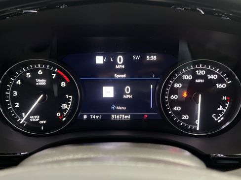 Used 2024 Cadillac XT6 Premium Luxury w/ Technology Package image 9