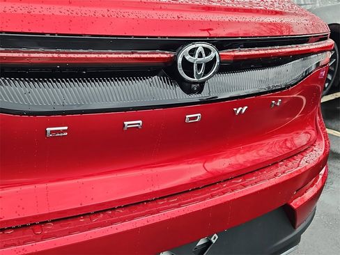 New 2026 Toyota Crown XLE image 4