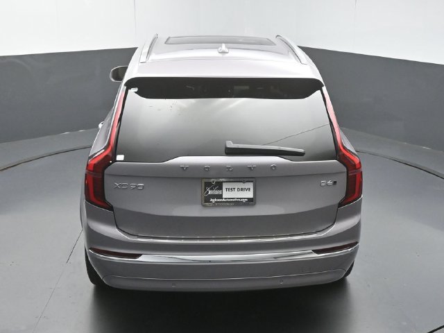 Used 2026 Volvo XC90 B6 Plus w/ Protection Package Premier AWD/4WD image 46