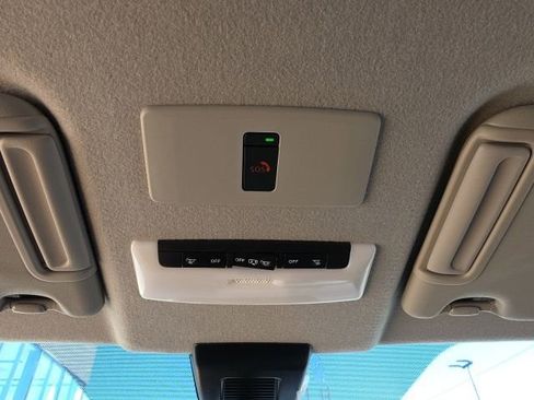 Used 2024 Nissan Kicks SV w/ Interior Electronics Package FWD image 20