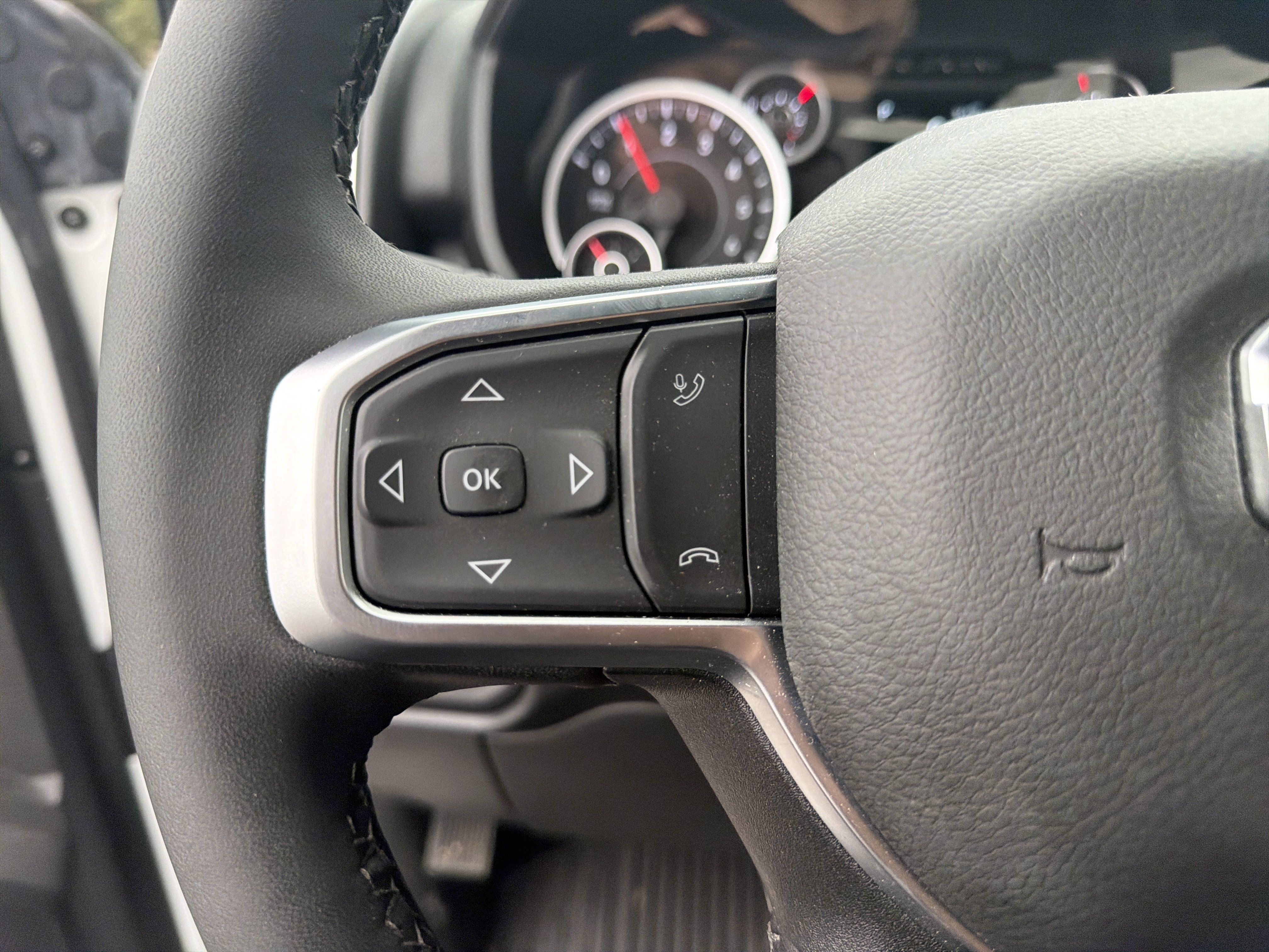 Used 2025 RAM 2500 Big Horn AWD/4WD image 17