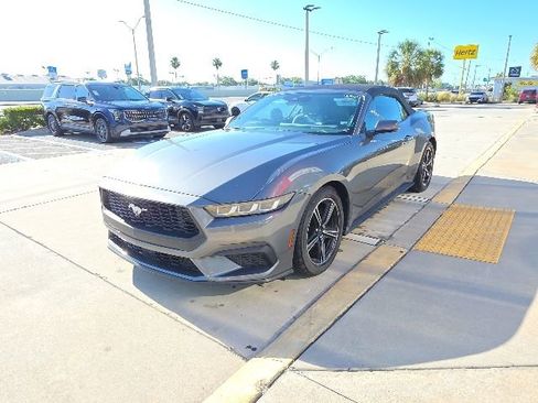 Used 2024 Ford Mustang Premium RWD image 8