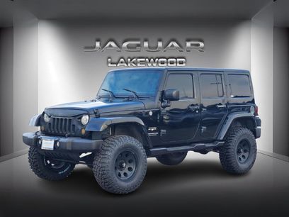 Used 2017 Jeep Wrangler Unlimited Sahara w/ Connectivity Group