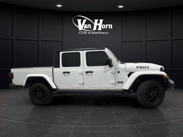 Used 2023 Jeep Gladiator Sport AWD/4WD image 8