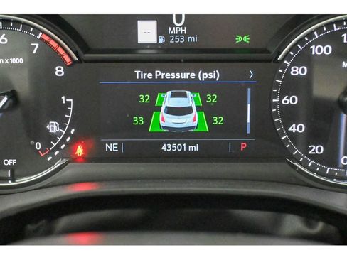 Certified 2023 Cadillac XT5 Premium Luxury image 36