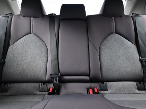 Used 2023 Toyota Camry LE image 17