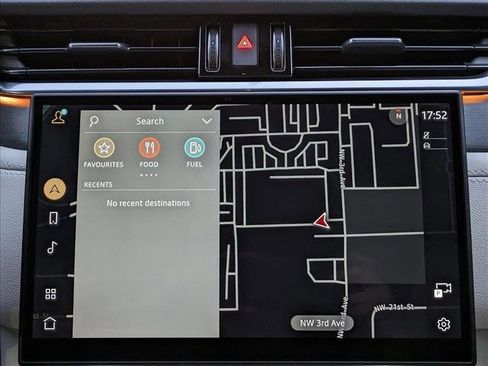Used 2025 Jaguar F-PACE R-Dynamic S AWD/4WD image 12