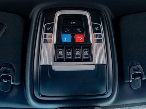 Used 2026 RAM 1500 Laramie w/ Night Edition image 29