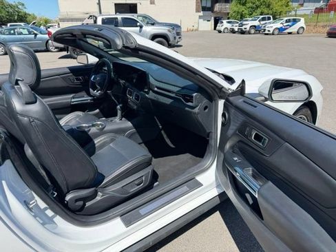 Used 2025 Ford Mustang Premium RWD image 25
