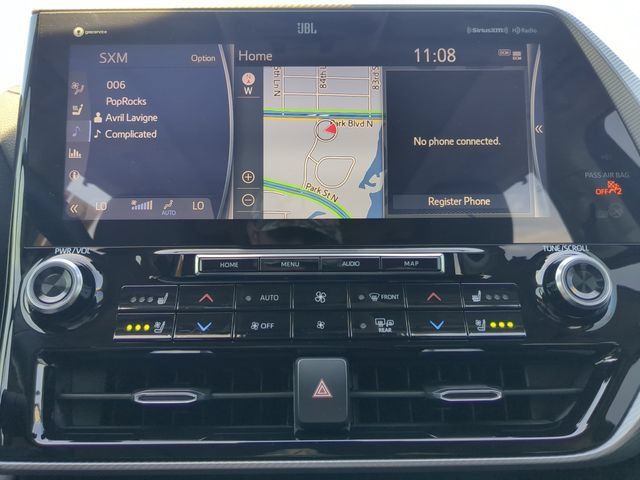 Used 2020 Toyota Highlander Platinum FWD image 25
