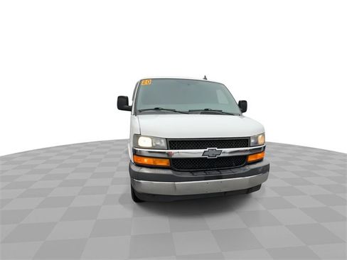 Certified 2020 Chevrolet Express 2500 w/ Driver Convenience Package image 3