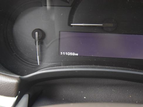 Used 2015 Cadillac XTS Luxury w/ Driver Awareness Package image 13