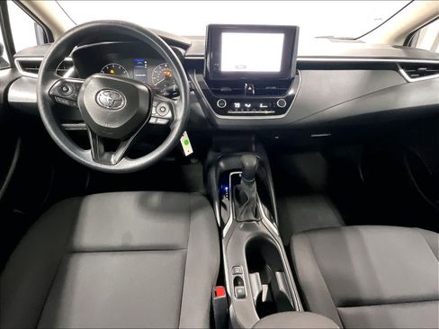 Used 2024 Toyota Corolla LE FWD image 21
