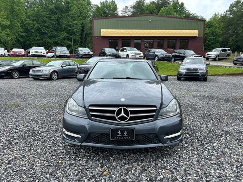 Used 2014 Mercedes-Benz C 250 Sedan image 2