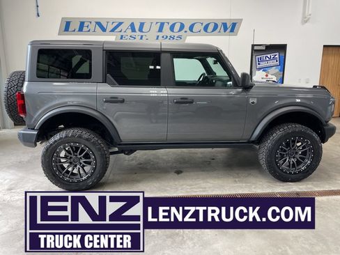 Used 2024 Ford Bronco Big Bend AWD/4WD image 1