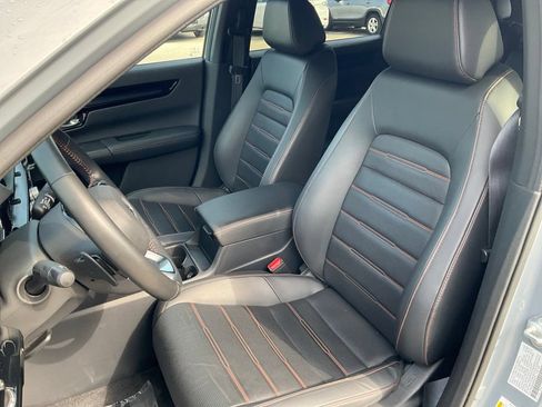 Used 2023 Honda CR-V Sport Touring image 10
