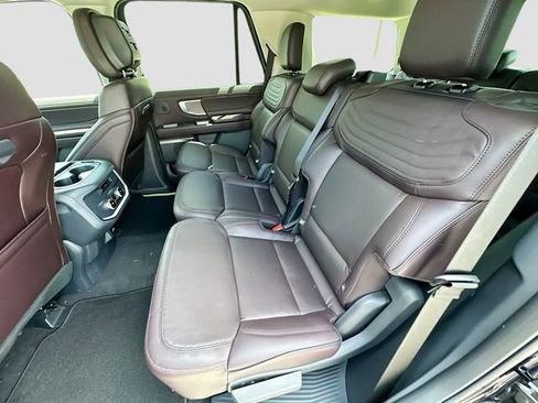 New 2026 Ford Expedition Platinum AWD/4WD image 17