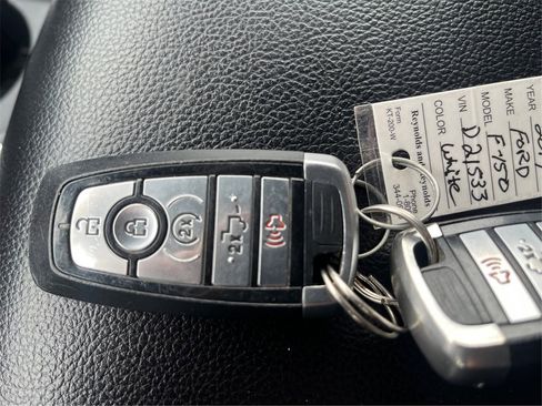 Used 2019 Ford F150 Lariat image 36