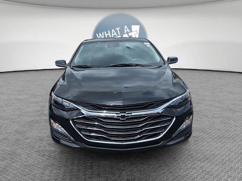 Used 2020 Chevrolet Malibu LT image 9