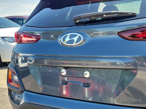 Used 2021 Hyundai Kona SEL Plus w/ Cargo Package FWD image 7