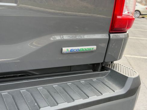 Used 2021 Ford F150 XL w/ STX Appearance Package image 27