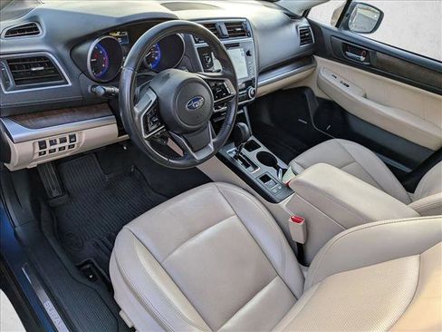 Used 2019 Subaru Outback 3.6R Limited w/ Popular Package #2 image 10