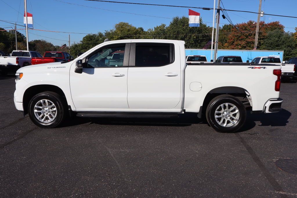 Used 2025 Chevrolet Silverado 1500 RST AWD/4WD image 24