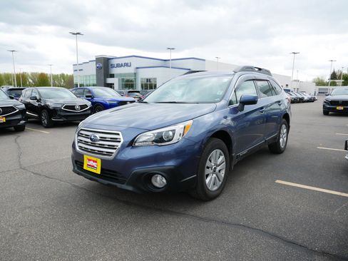 Used 2016 Subaru Outback 2.5i Premium w/ Popular Package #2 AWD/4WD image 5
