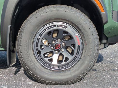 New 2026 Nissan Frontier PRO-4X w/ Pro-4x Convenience Package image 11