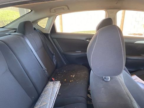 Used 2017 Nissan Sentra S FWD image 6