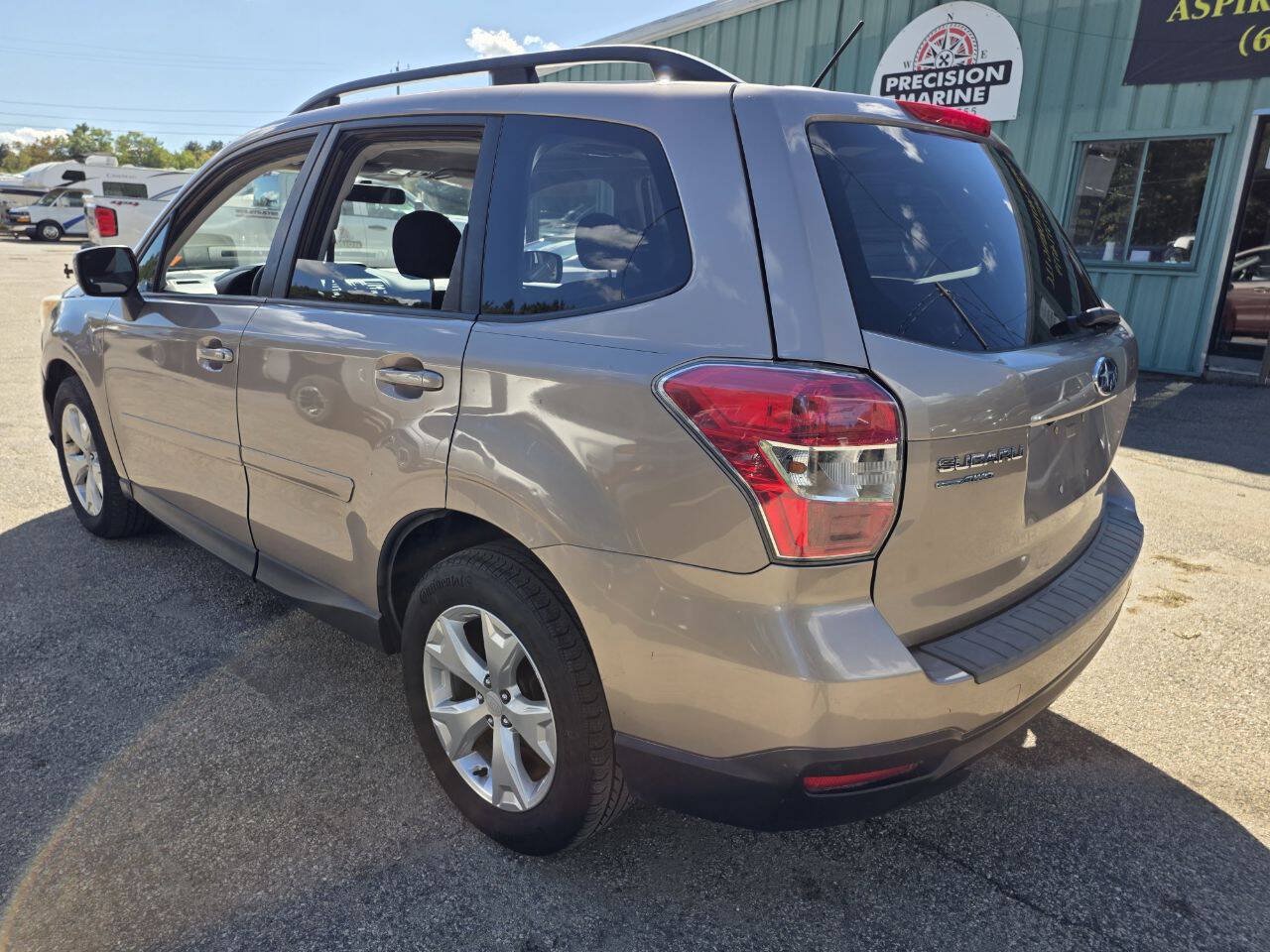 Used 2014 Subaru Forester 2.5i Premium w/ All-Weather Package AWD/4WD image 13
