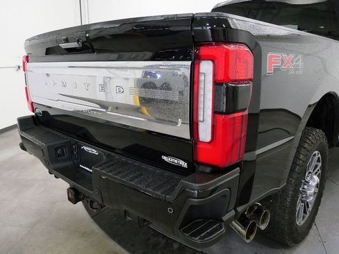 Used 2024 Ford F250 Limited w/ FX4 Off-Road Package AWD/4WD image 42