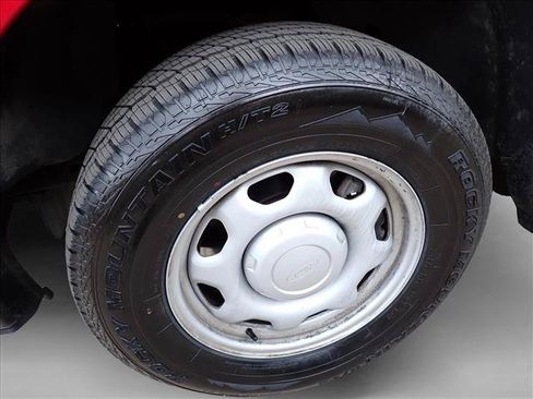 Used 2010 Ford F150 XL RWD image 7
