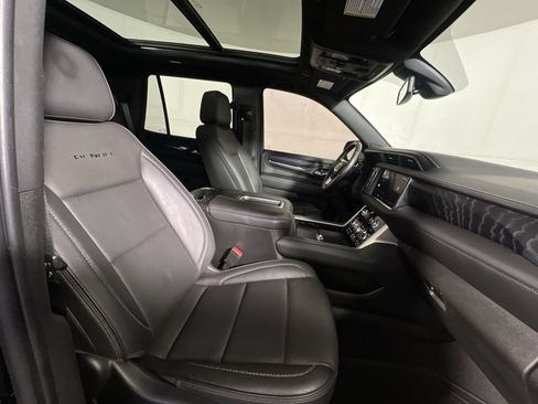 Used 2022 GMC Yukon Denali AWD/4WD image 27