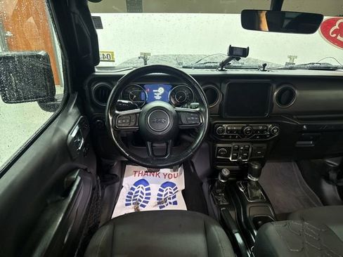 Used 2023 Jeep Wrangler Willys AWD/4WD image 45