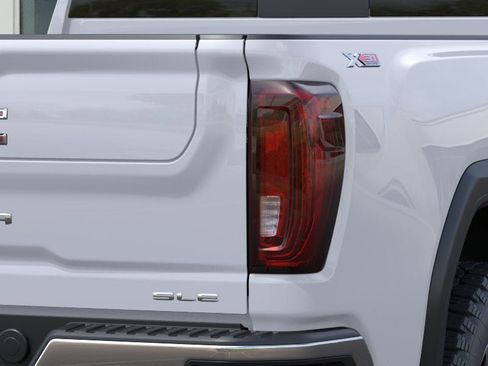 New 2026 GMC Sierra 2500 SLE w/ SLE Value Package; AWD/4WD image 11