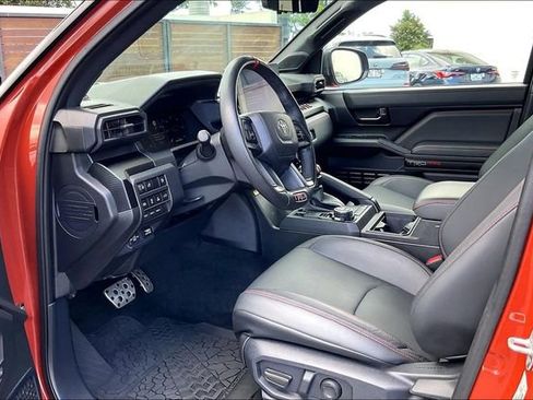 Used 2024 Toyota Tacoma TRD Pro AWD/4WD image 13