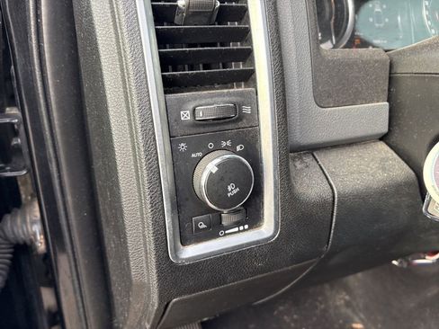 Used 2015 RAM 1500 Big Horn image 18