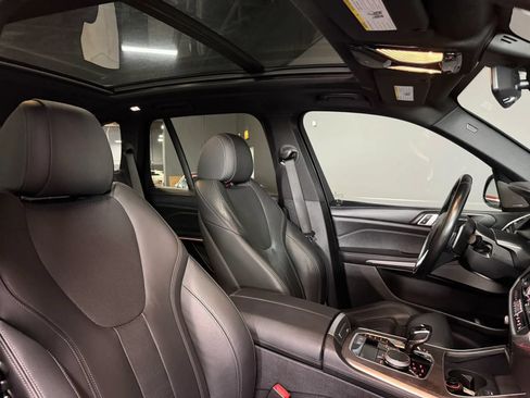 Used 2019 BMW X5 xDrive40i w/ Premium Package 2 AWD/4WD image 20