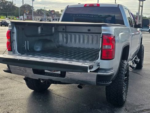 Used 2016 GMC Sierra 1500 SLE w/ SLE Value Package AWD/4WD image 13