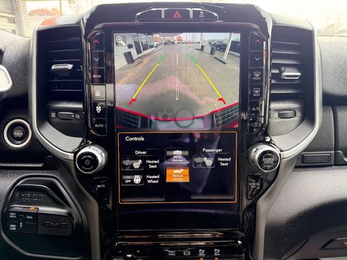 Used 2021 RAM 2500 Big Horn w/ Level B Equipment Group image 26